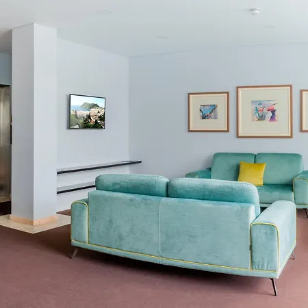 Hotel Monte Brasil 2*