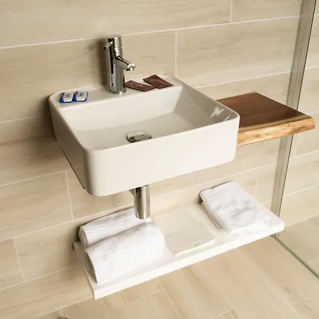 Monte Brasil 2* Angra do Heroismo