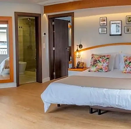 Monte Brasil Hotel
